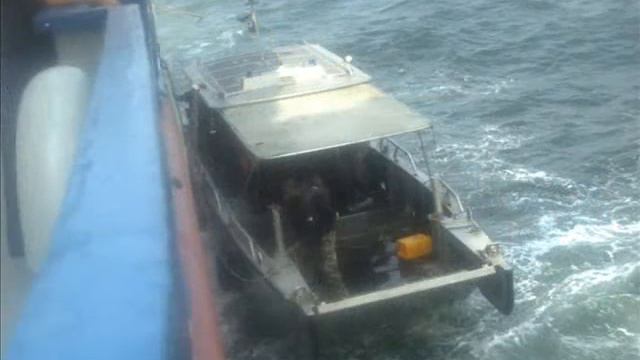 Немного земли.wmv смотреть онлайн