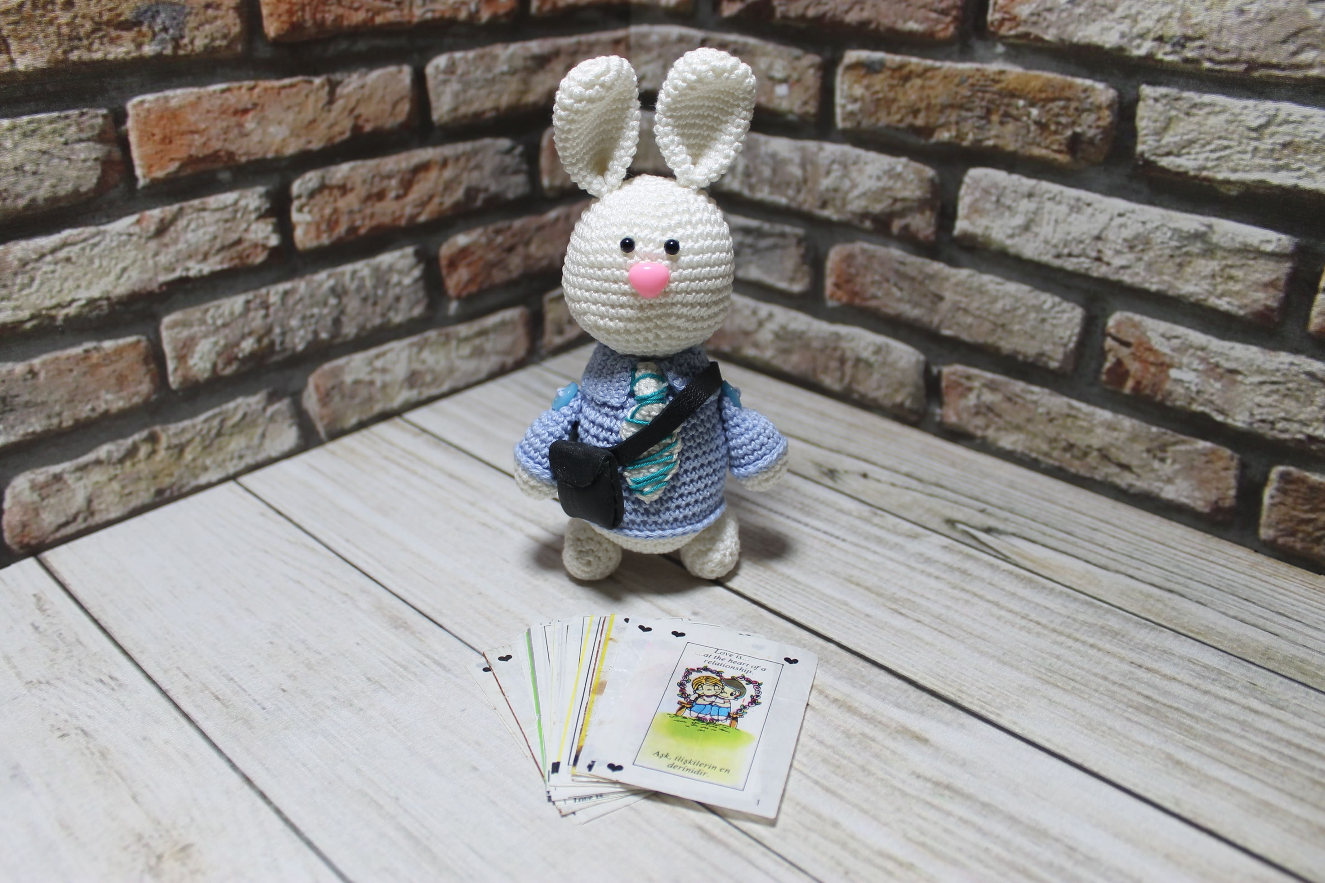 Вкладыши «Love is…» 1 серия