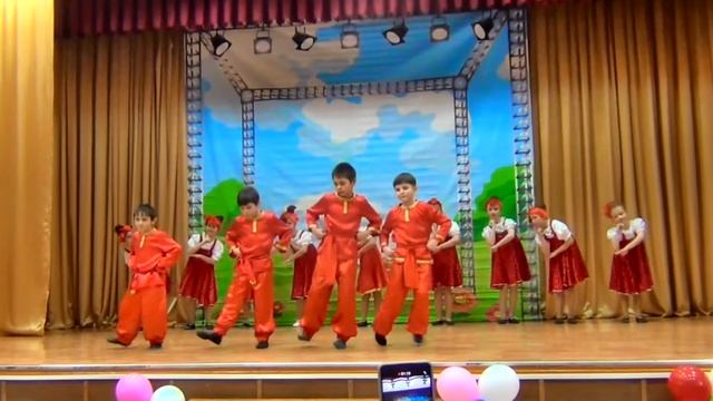 Ансамбль Фантазия Ой как ты мне нравишься смотреть онлайн