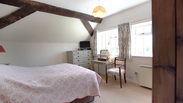 Video House Tour | The Cottage, Whitton, Ludlow, Shropshire смотреть онлайн