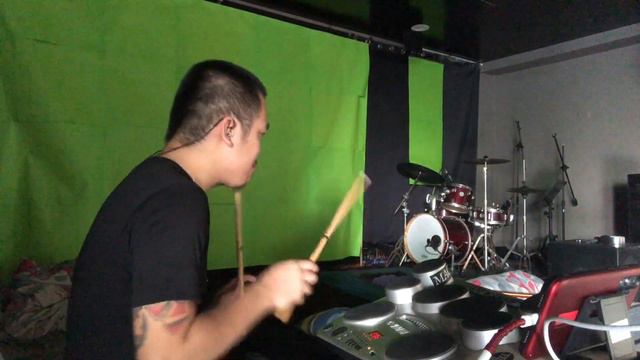 Playing with my Yamaha DD65. Swabe lang. смотреть онлайн
