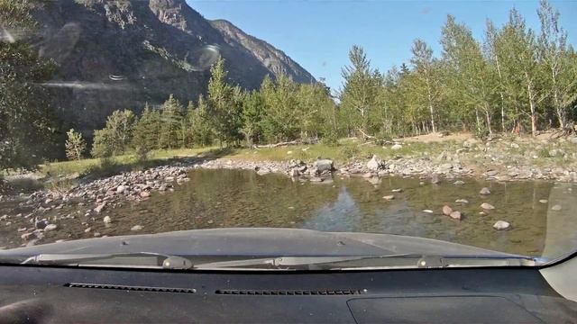 Брод на реке Башкаус по дороге к устью Чебдара смотреть онлайн