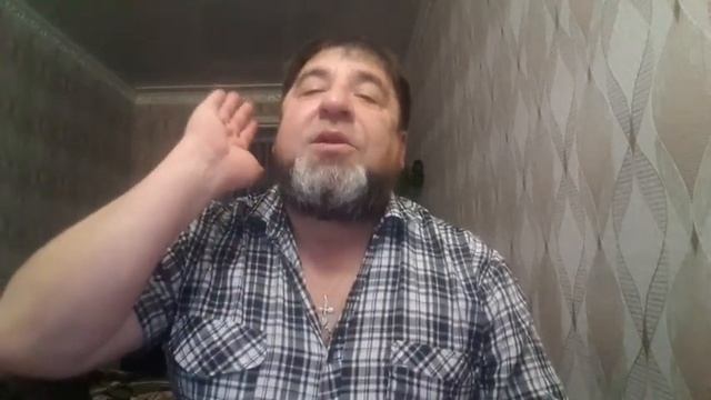 СМЕШНОЙ АНЕКДОТ!  Блондинка думает что у неё родятся РАКИ!