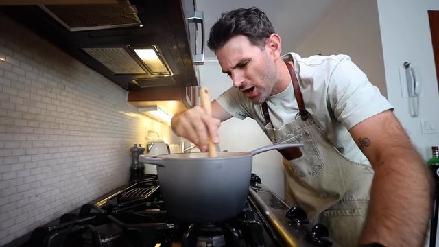 Julia Child's Cauliflower au Gratin is the Side Dish of the Year смотреть онлайн