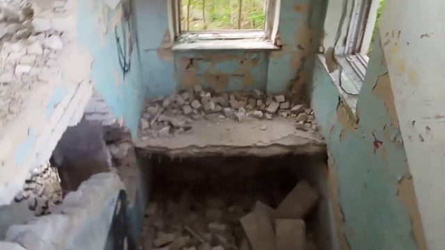 Заброшенное кафе Огонёк / Оренбург / Здесь кто-нибудь есть? смотреть онлайн