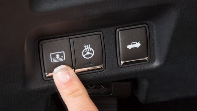 2016 Infiniti Q70 - Rear Sunshade (if so equipped) смотреть онлайн