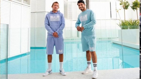 Разминочная обнова? Лимитированые Weekend Offender ? и знаменитые шапки Napapijri ??4 поколение