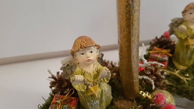 Новогодний подсвечник своими руками .ангел.мох.спил дерева, Christmas candlestick,Chandelier de noë смотреть онлайн