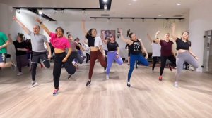 „ROCK THIS PARTY - EVERYBODY DANCE NOW“ - Bob Sinclar, Big Ali | Zumba® choreo by Tenri