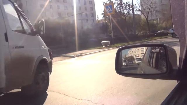 авария в Оренбурге ул. Чкалова HD смотреть онлайн