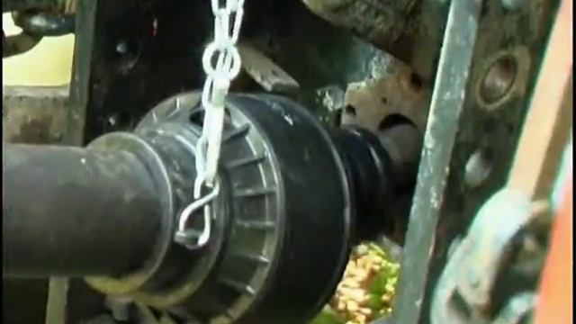 Рубильная машина для производства дров TR 70. смотреть онлайн