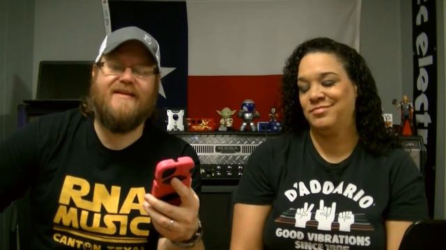 Gibson vs PRS vs Fender Guitars! ASK RNA #49 смотреть онлайн