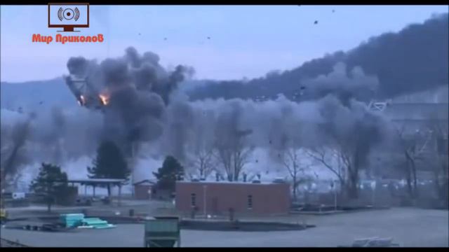 Эффектный снос сооружений (здания, мосты, башни) смотреть онлайн