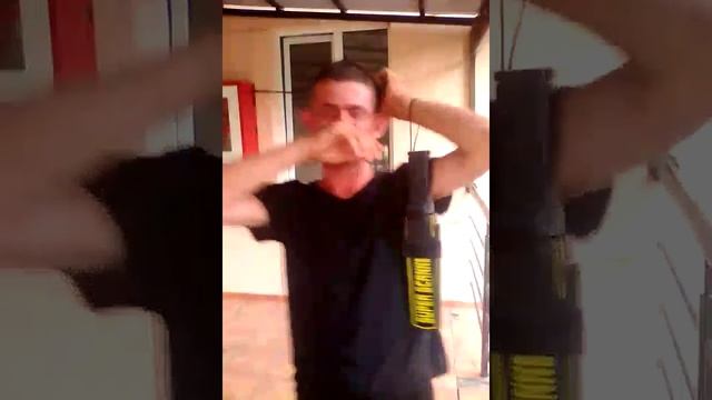 Ушан выдает