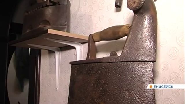 Житель Енисейска собрал коллекцию редких утюгов: на одном из них изображен Лев Толстой смотреть онлайн