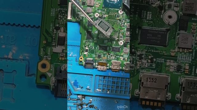 Laptop motherboard Nvidia graphics chip removal! смотреть онлайн