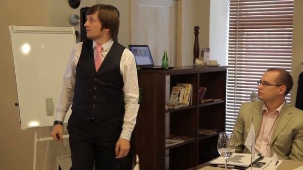 Мастер-завтрак в tmn cafe : Опыт построения региональных брендов от первого лица. Валерий Гут