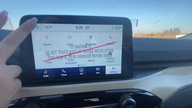 2022 Ford Escape Titanium Hybrid смотреть онлайн