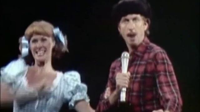 Monty Python live at the Hollywood Bowl sub ita - the lumberjack song sottotitolata смотреть онлайн