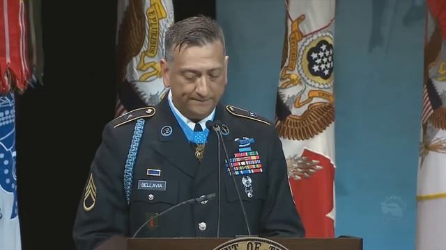 AMAZING SPEECH of Medal of Honor recipient Army Staff Sgt. David G. Bellavia смотреть онлайн