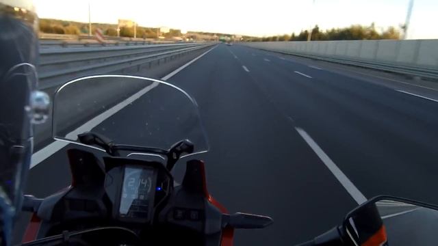 2018 Honda CRF1000L Africa Twin DCT Top Speed смотреть онлайн