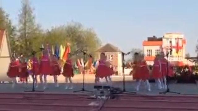 Танец ой ножки мои ножки))) смотреть онлайн