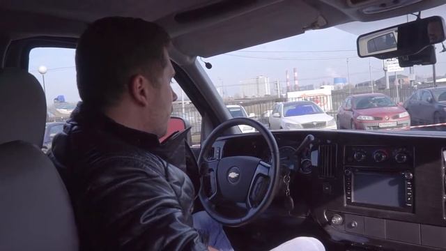 ПРОВЕРКА НА КРУТОСТЬ Chevrolet Express от Антона Avtoman в Ангар Авто смотреть онлайн