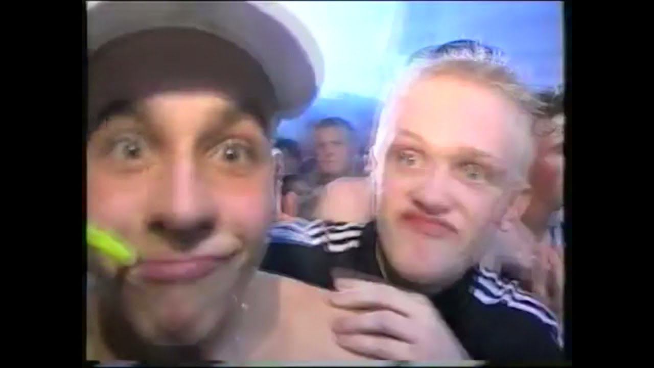 DJ Глюк - Улыбнитесь, это Hardcore Vol. 80 (UK & Happy Hardcore) December 2021 смотреть онлайн