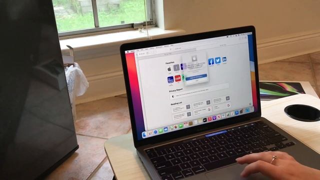 apple 13” 2020 macbook pro with m1 chip unboxing | setup + accessories смотреть онлайн