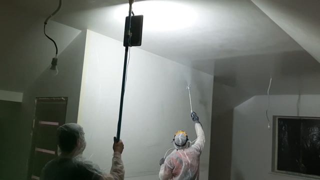 Нанесение праймера.