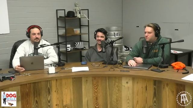 RELIVING OUR FAVORITE MOMENTS FROM THE OLD CHICAGO OFFICE смотреть онлайн