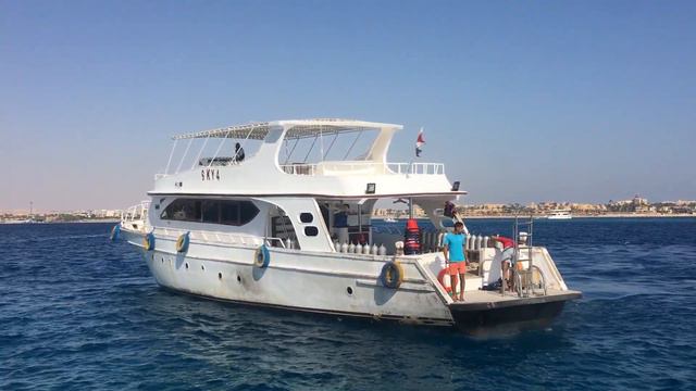 Makadi Bay walking/Hurgada, Egypt/ПРОГУЛКА по бухте МАКАДИ-БЭЙ. смотреть онлайн
