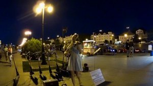 ЛАМБАДА на скрипке.Уличные музыканты