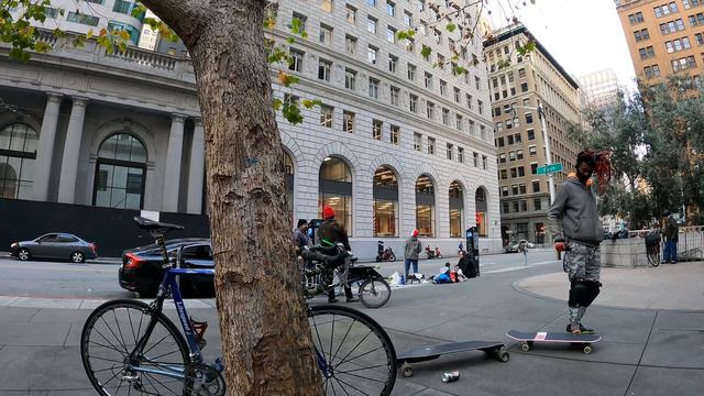 Chinatown park in San Francisco/ whole Foods the day before Christmas смотреть онлайн