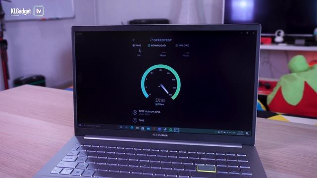 ASUS VivoBook S15 S533F (2020) Review: More Attractive than Ever! смотреть онлайн