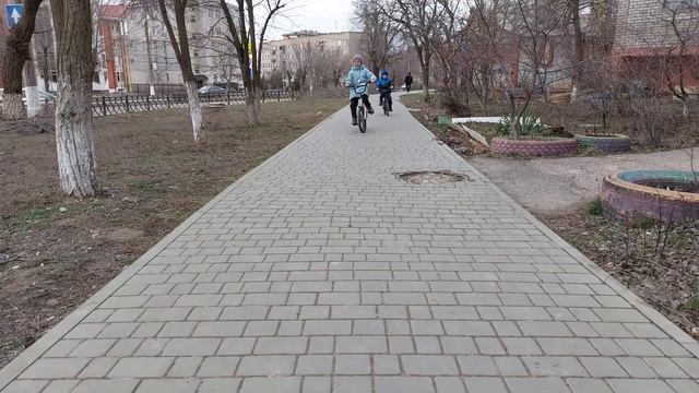 Велопрогулка. Элиста. 7 января 2022 г. смотреть онлайн