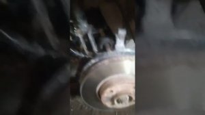 замена передних стоек ларгус