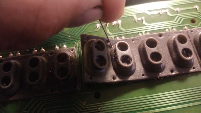 Ремонт MIDI-клавиатуры Axelvox KEY49j смотреть онлайн