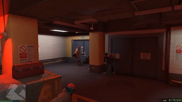 Grand Theft Auto V on Gigabyte GTX 760 OC 4GB ULTRA ~20 fps смотреть онлайн