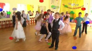 Танец: "Куда уходит детство"