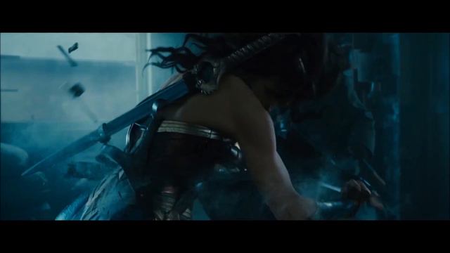 10 БОЛЬШИХ ВОПРОСОВ К "ЧУДО-ЖЕНЩИНЕ"! / Wonder Woman смотреть онлайн