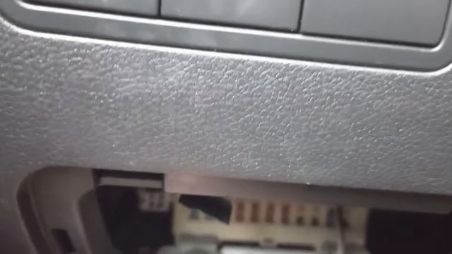 Не открывается машина с брелка сигнализации, не работает чигнализация не заводится машина solaris смотреть онлайн