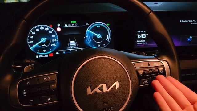 VW Polo против (vs) KIA Sportage смотреть онлайн