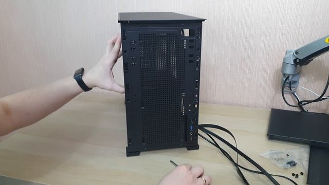 Обзор корпуса Jonsbo D31