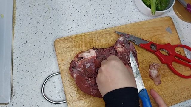 ولاگ آموزش‼️ساندویچ شگفت انگیز دل❌گوسفند خوشمزه،پخت آسان با طعم به یادماندنی⁉️ смотреть онлайн