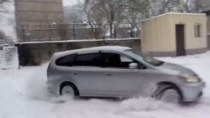 Honda stream 4x4   2.0