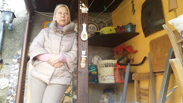 Замуж за итальянца.Взял он меня босую, хромую, безволосую..... смотреть онлайн