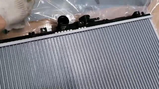 PAJERO замена радиатора охлаждения. смотреть онлайн