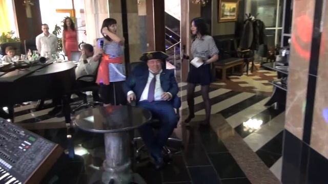 Мы - бандито, мы служить на Тимансито!!! смотреть онлайн