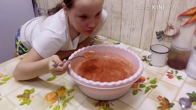 Петрушка.Холодная аджика.Картошка с гусем.тушеные овощи.Первый снег. смотреть онлайн